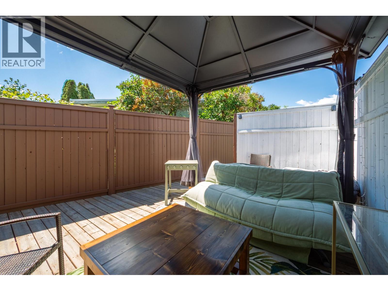 350 Perth Road - 54