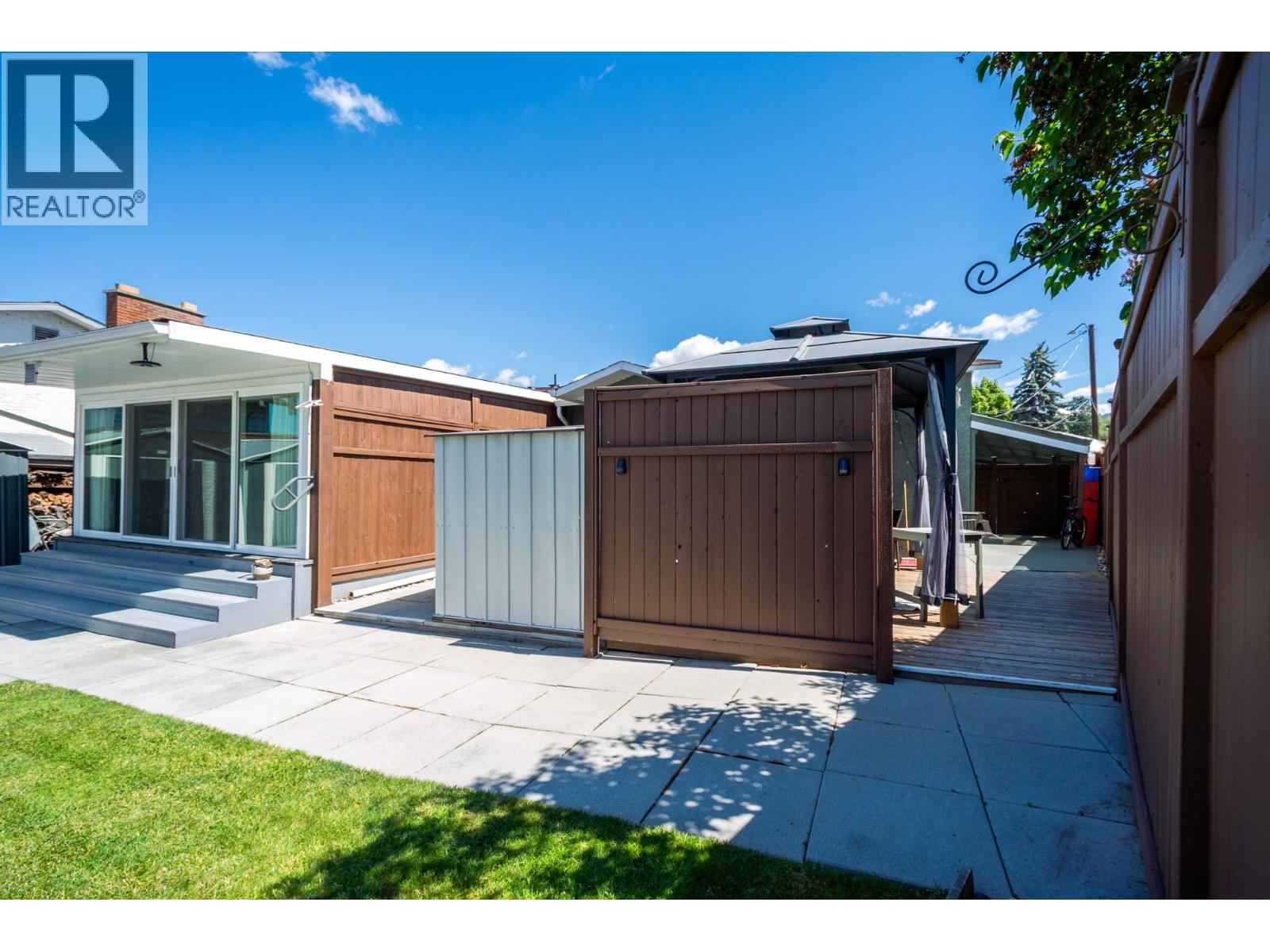 350 Perth Road - 61