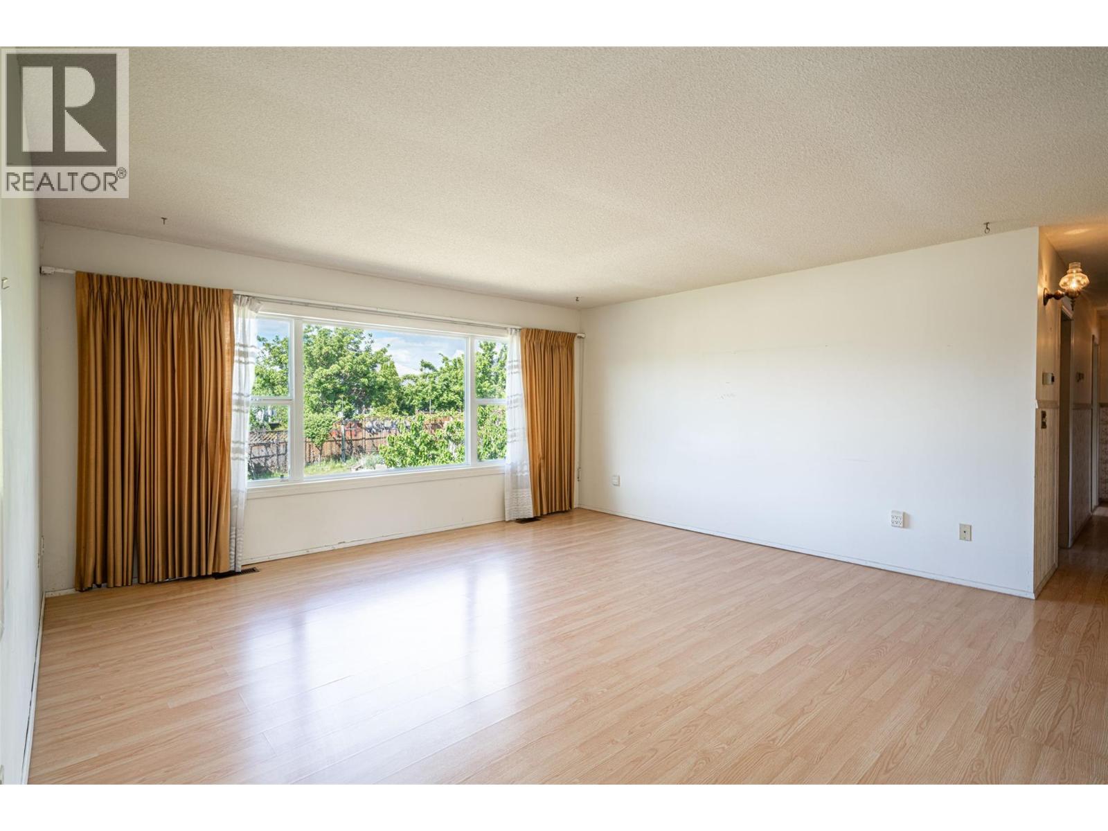 1272 St Clare Court - 12