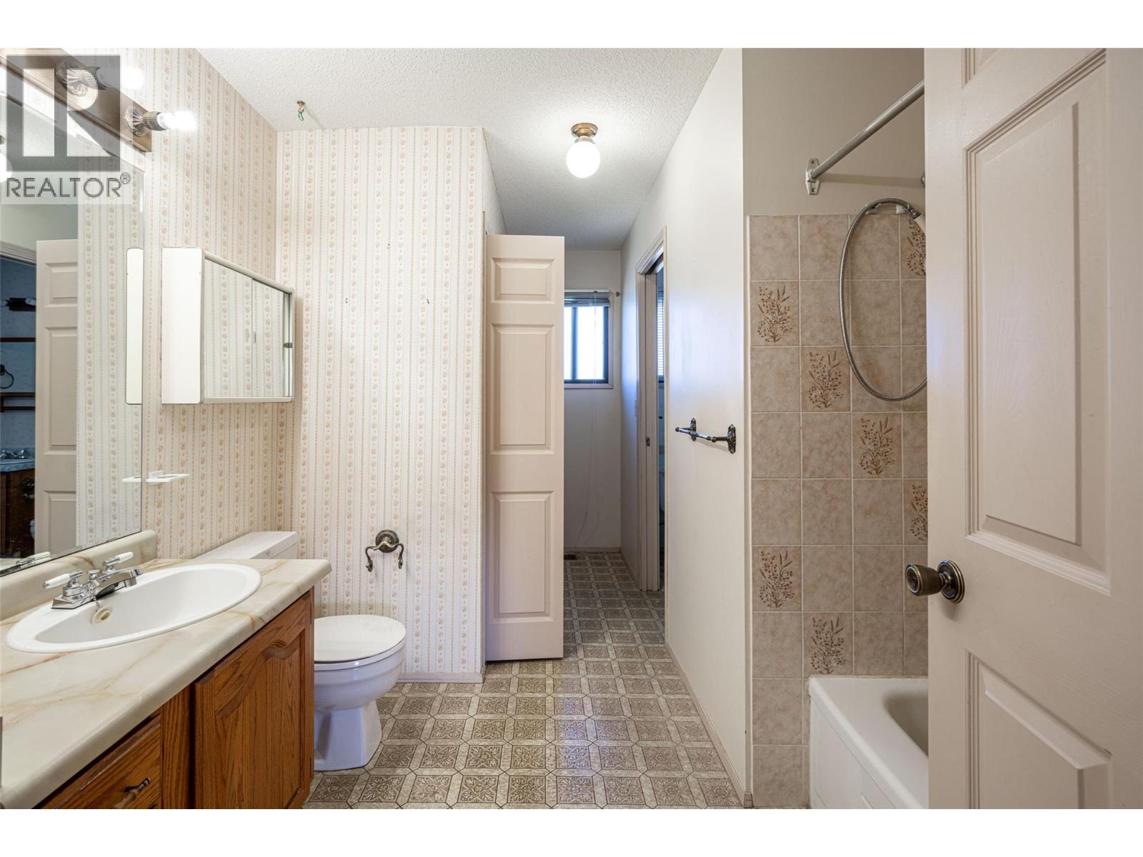 1272 St Clare Court - 16