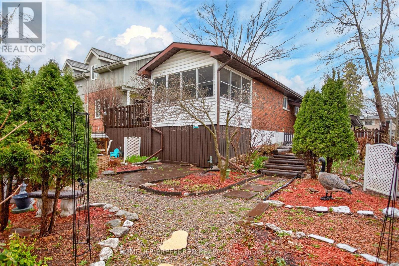 893 CUMBERLAND AVENUE - 43