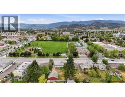 285-295 Rutland Road N, Kelowna, BC V1X3B1 Photo 12
