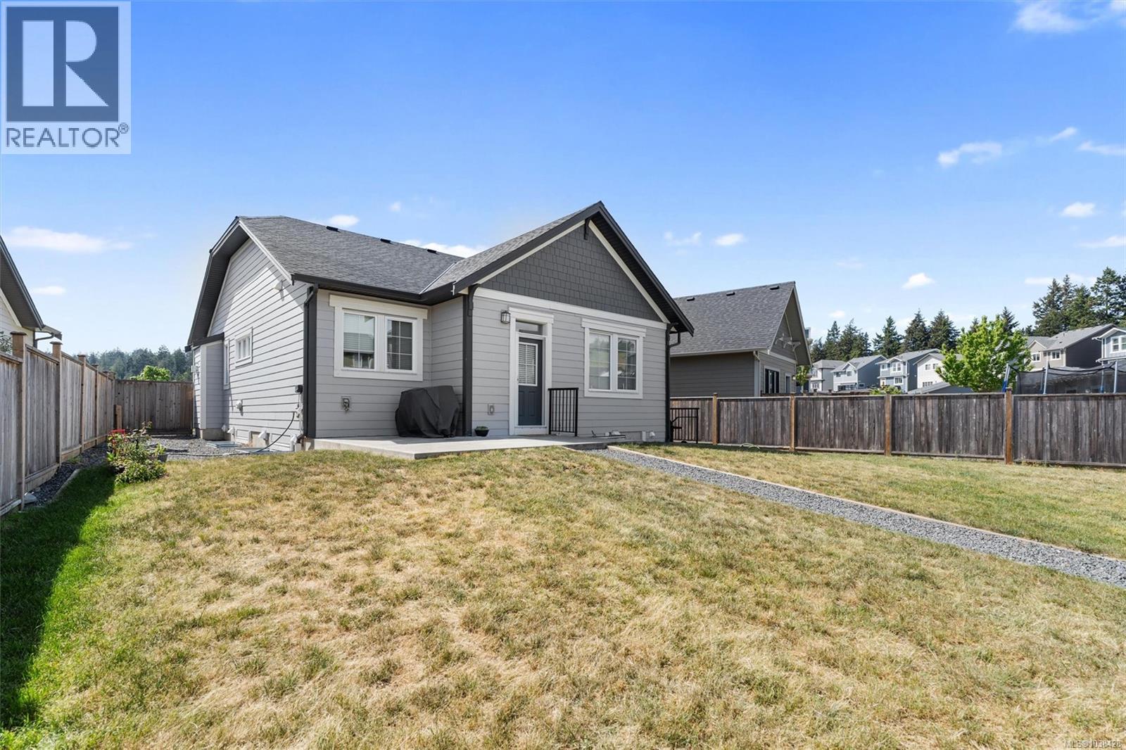 3334 Trumpeter St - 8