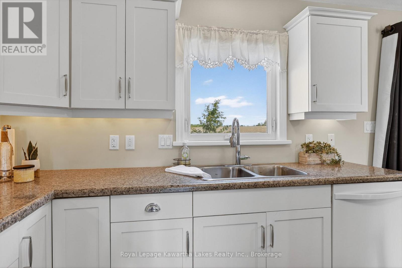 1361 OPMAR ROAD - 15