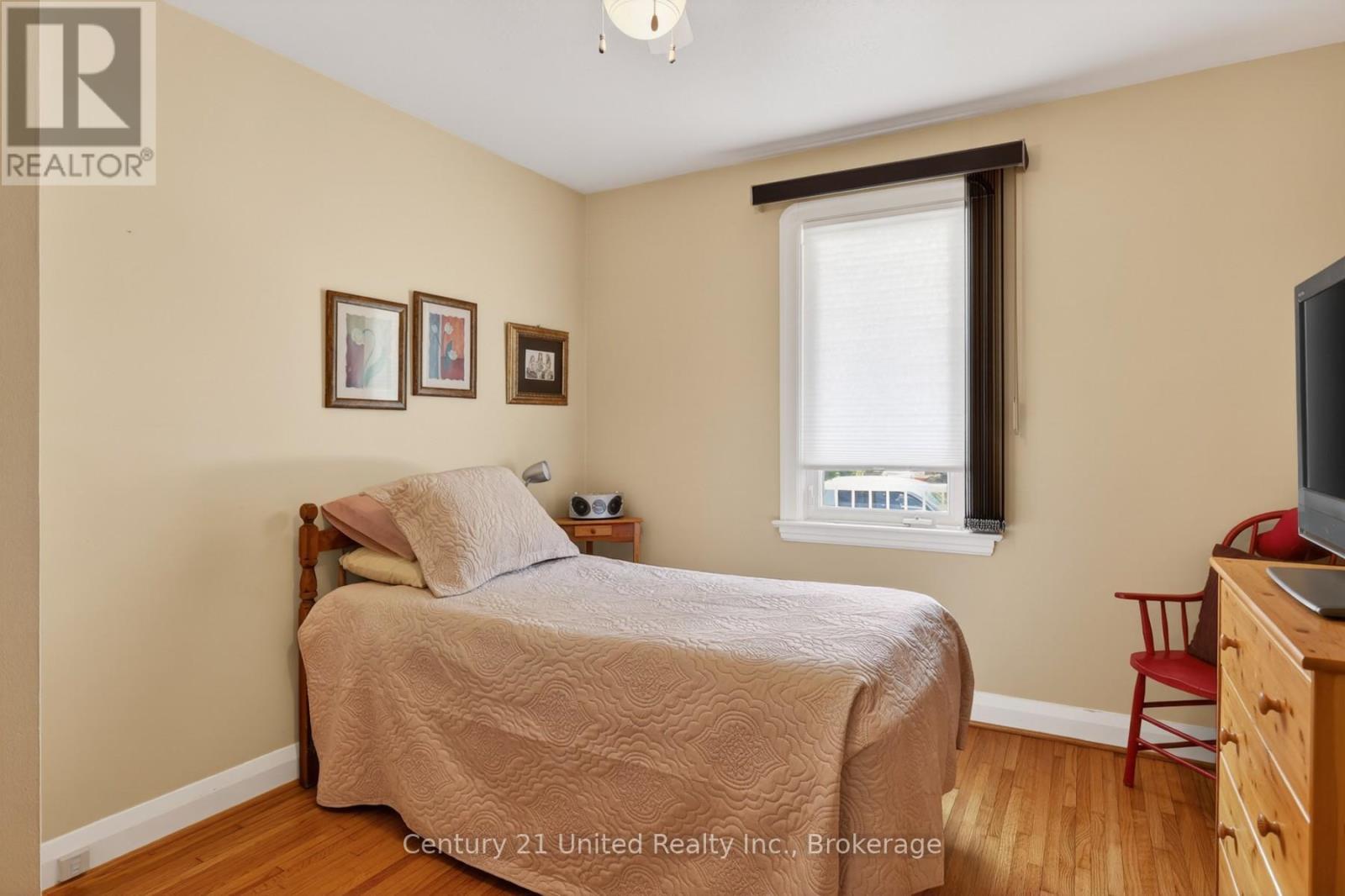492 CROSS STREET - 17