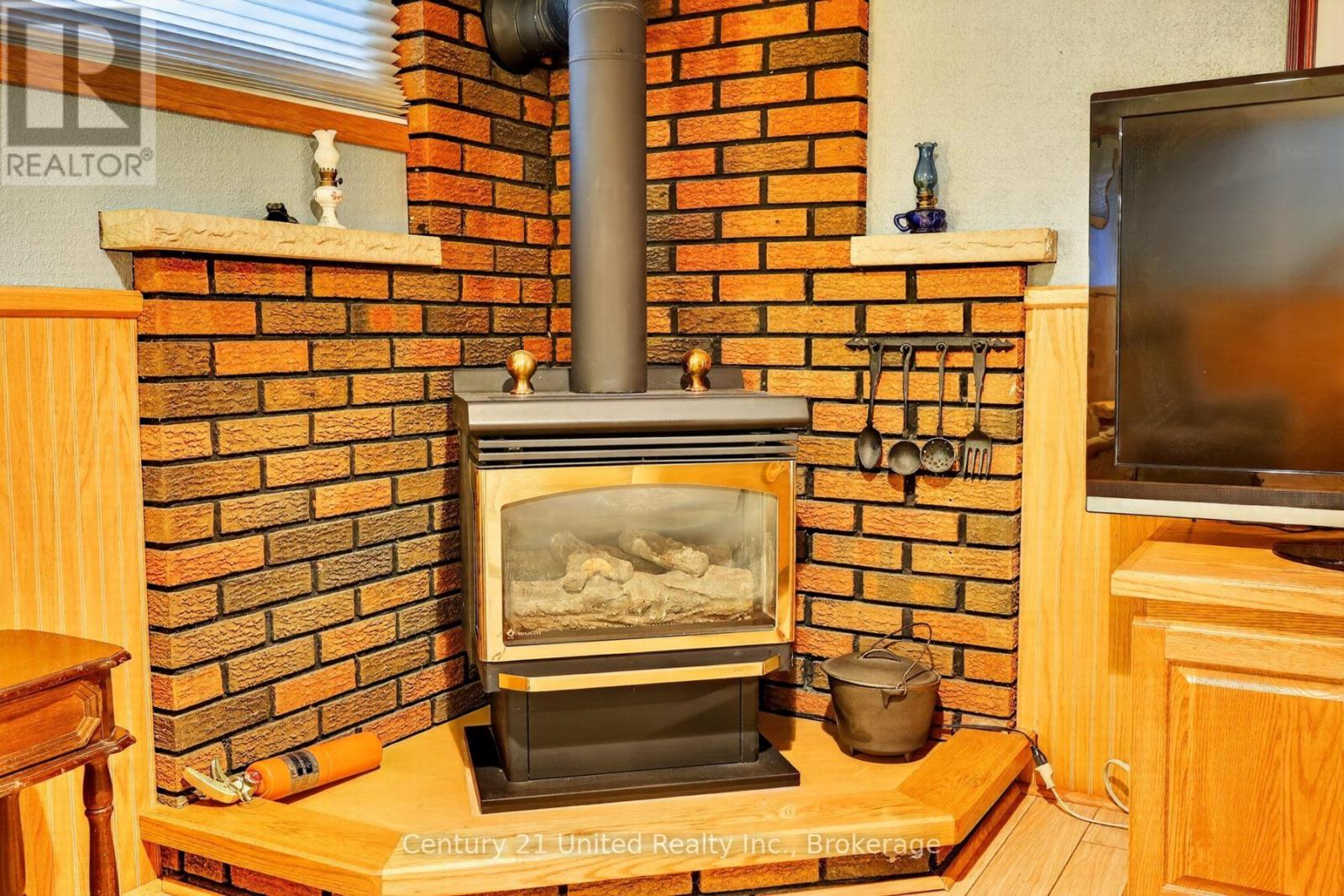 492 CROSS STREET - 23