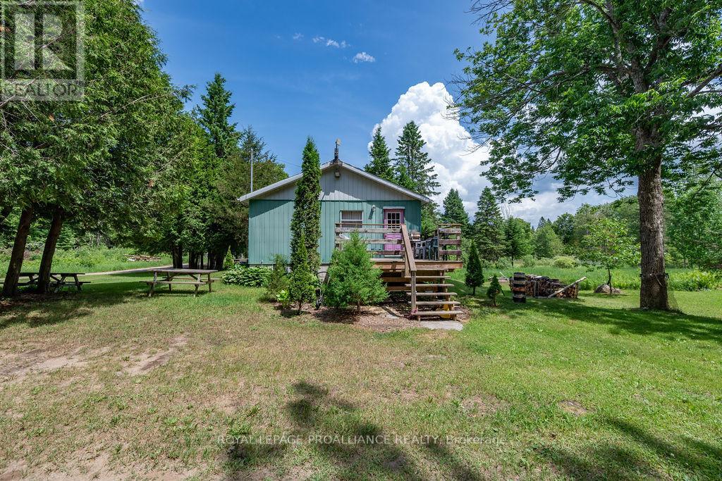 273 TOWER ROAD - 35