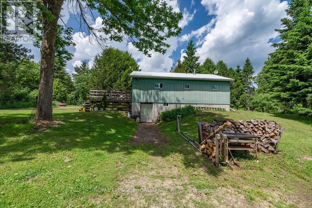 273 TOWER ROAD - 37