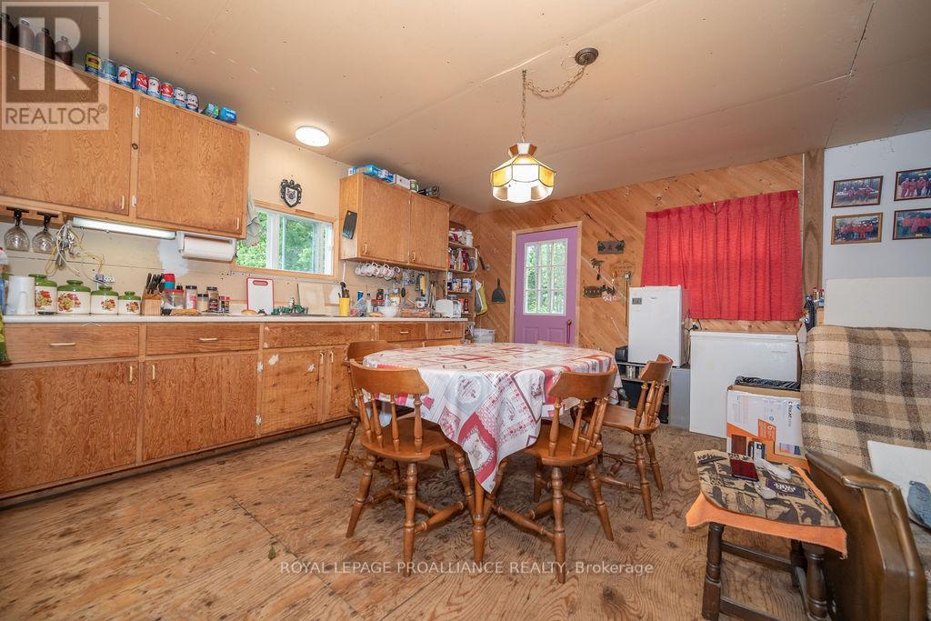 273 TOWER ROAD - 4