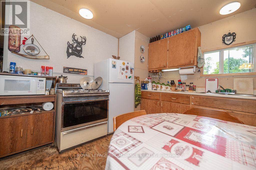 273 TOWER ROAD - 5