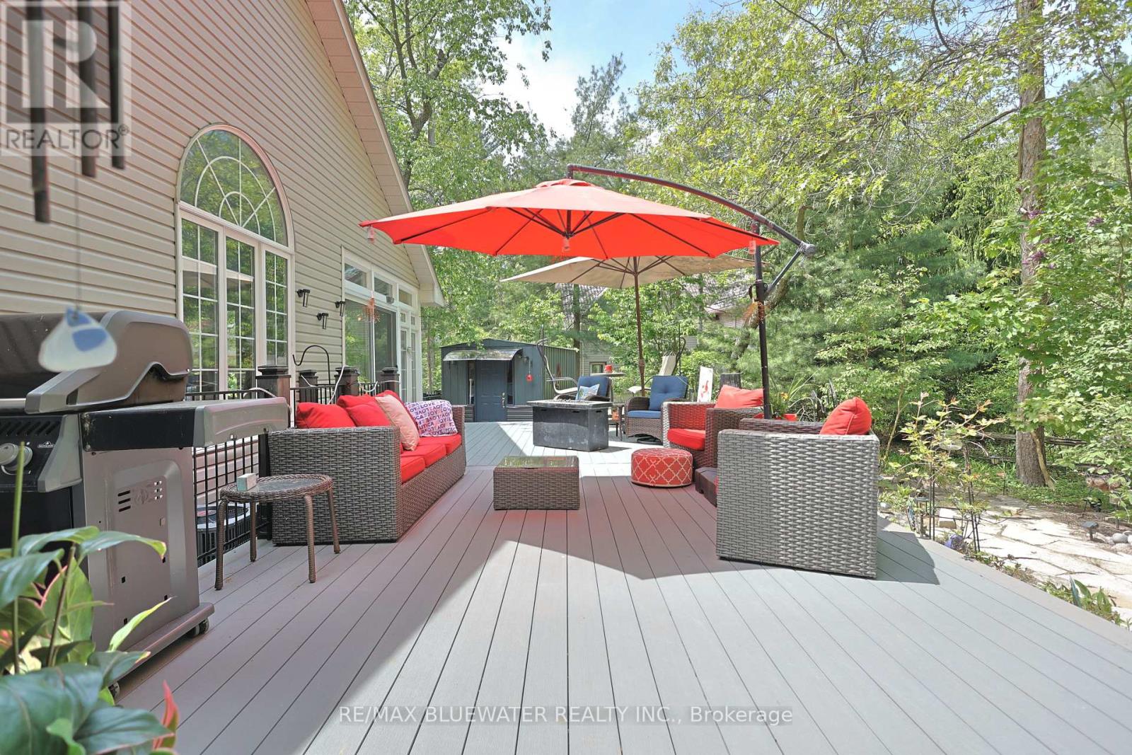 10419 PINETREE DRIVE - 42