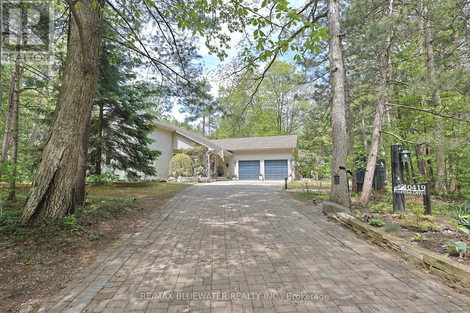 10419 PINETREE DRIVE - 6