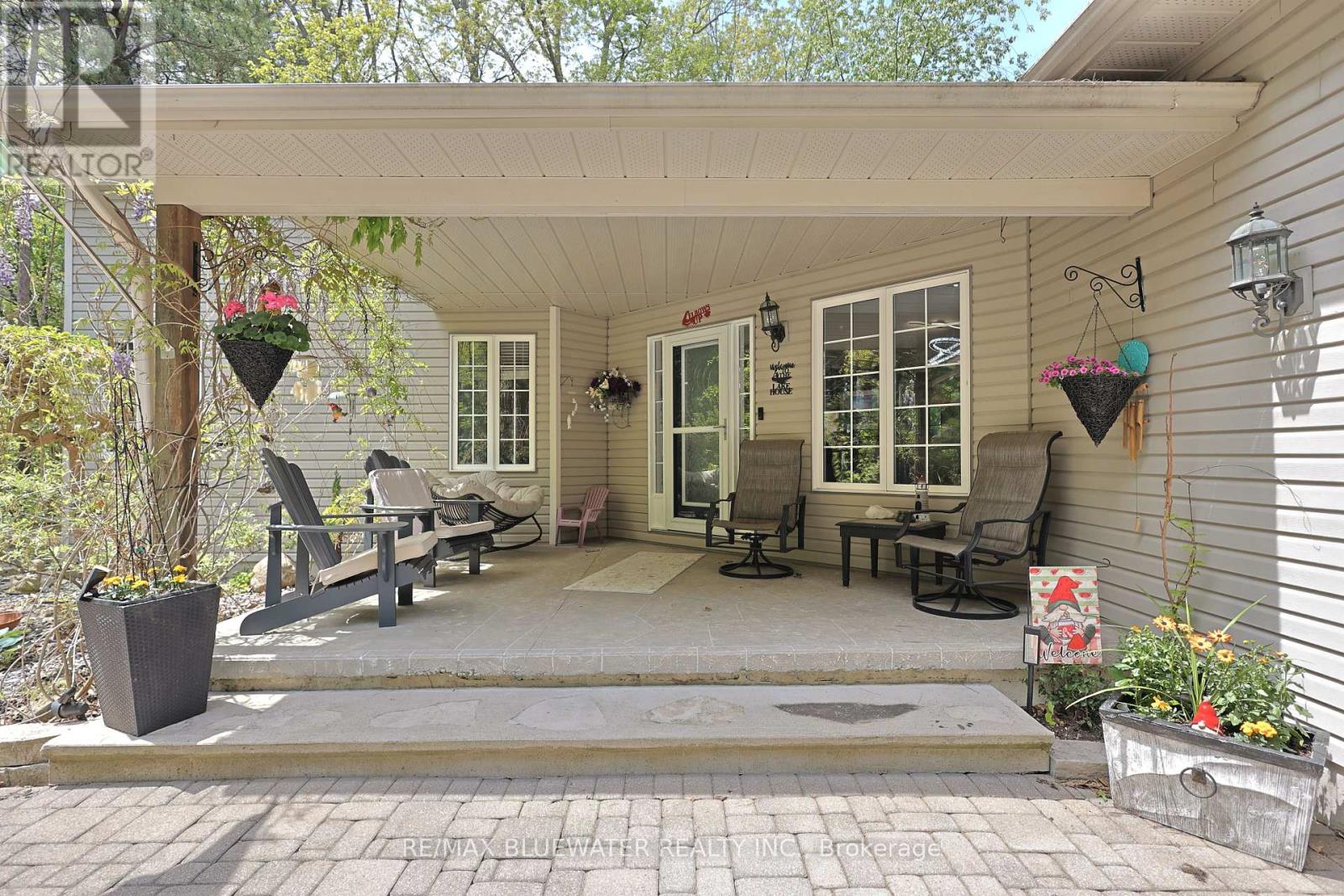 10419 PINETREE DRIVE - 8