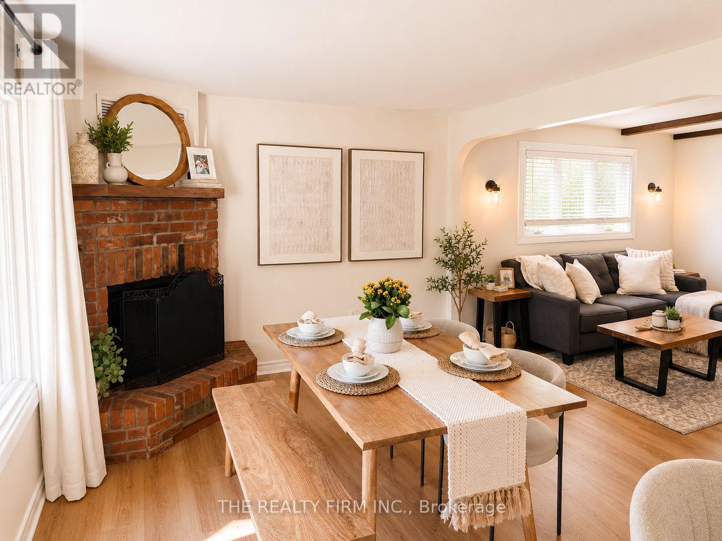 105 PINE LAWN AVENUE - Image 2