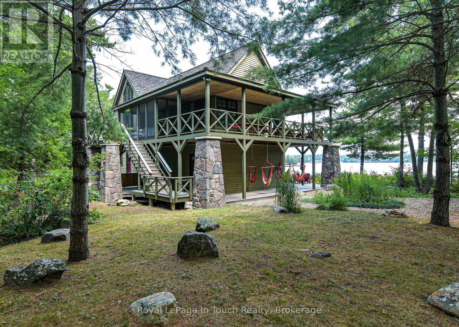 4 IS 2075 ARTHUR ISLAND, GEORGIAN BAY - 13