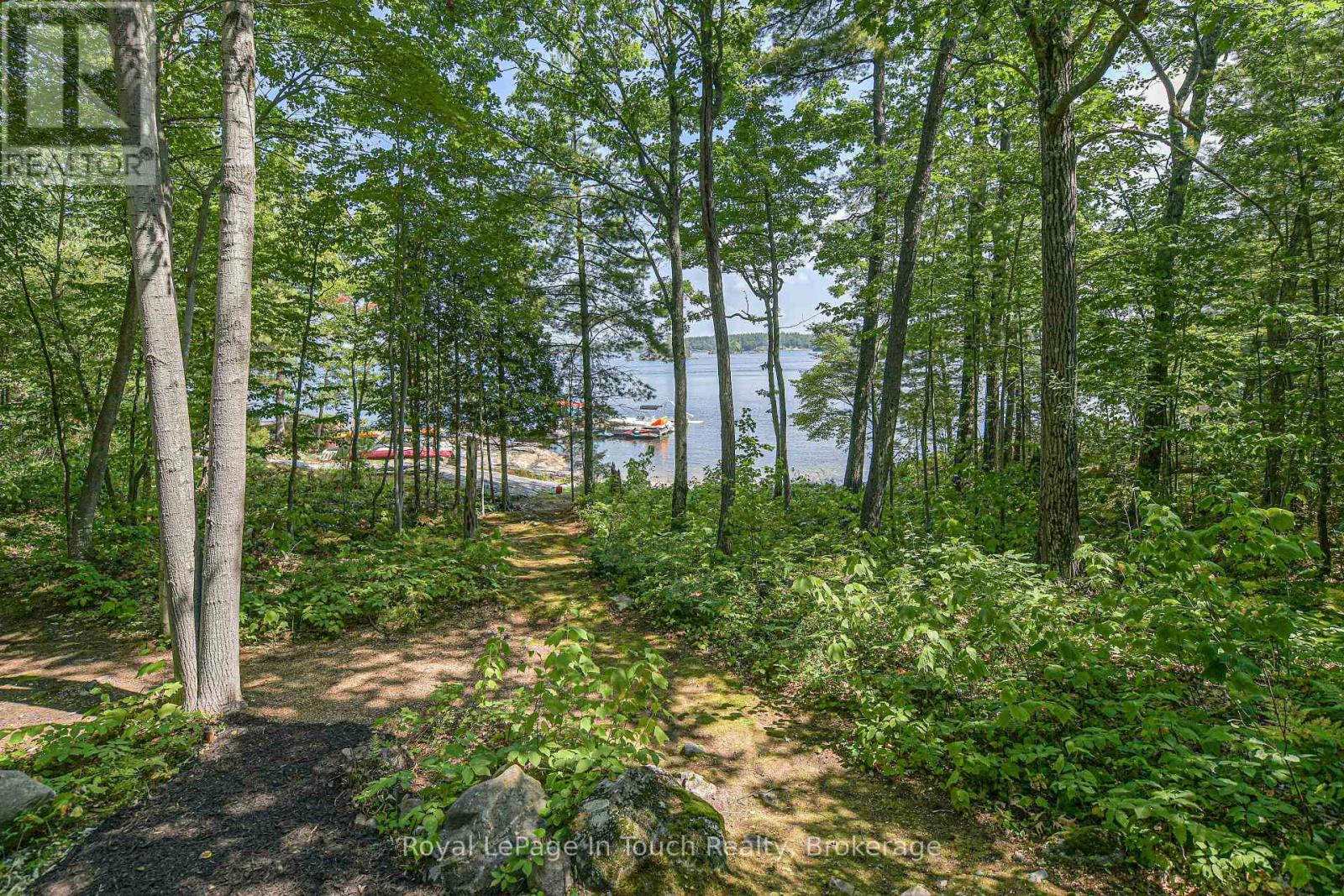 4 IS 2075 ARTHUR ISLAND, GEORGIAN BAY - 41