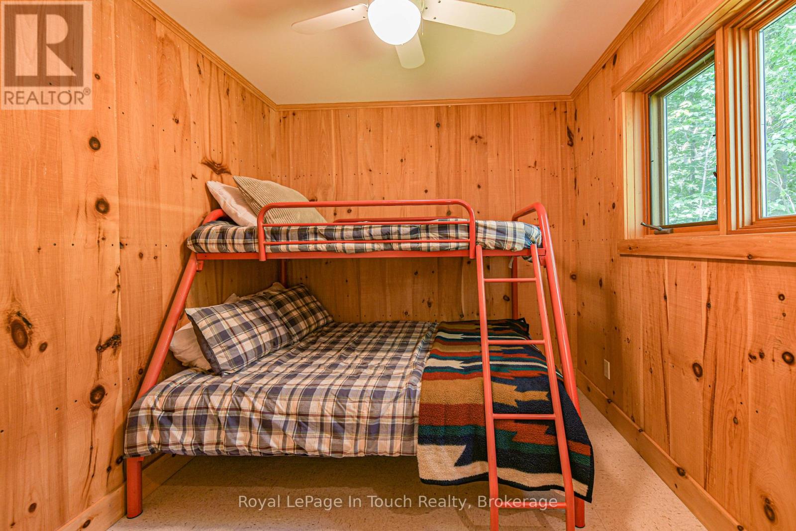 4 IS 2075 ARTHUR ISLAND, GEORGIAN BAY - 43