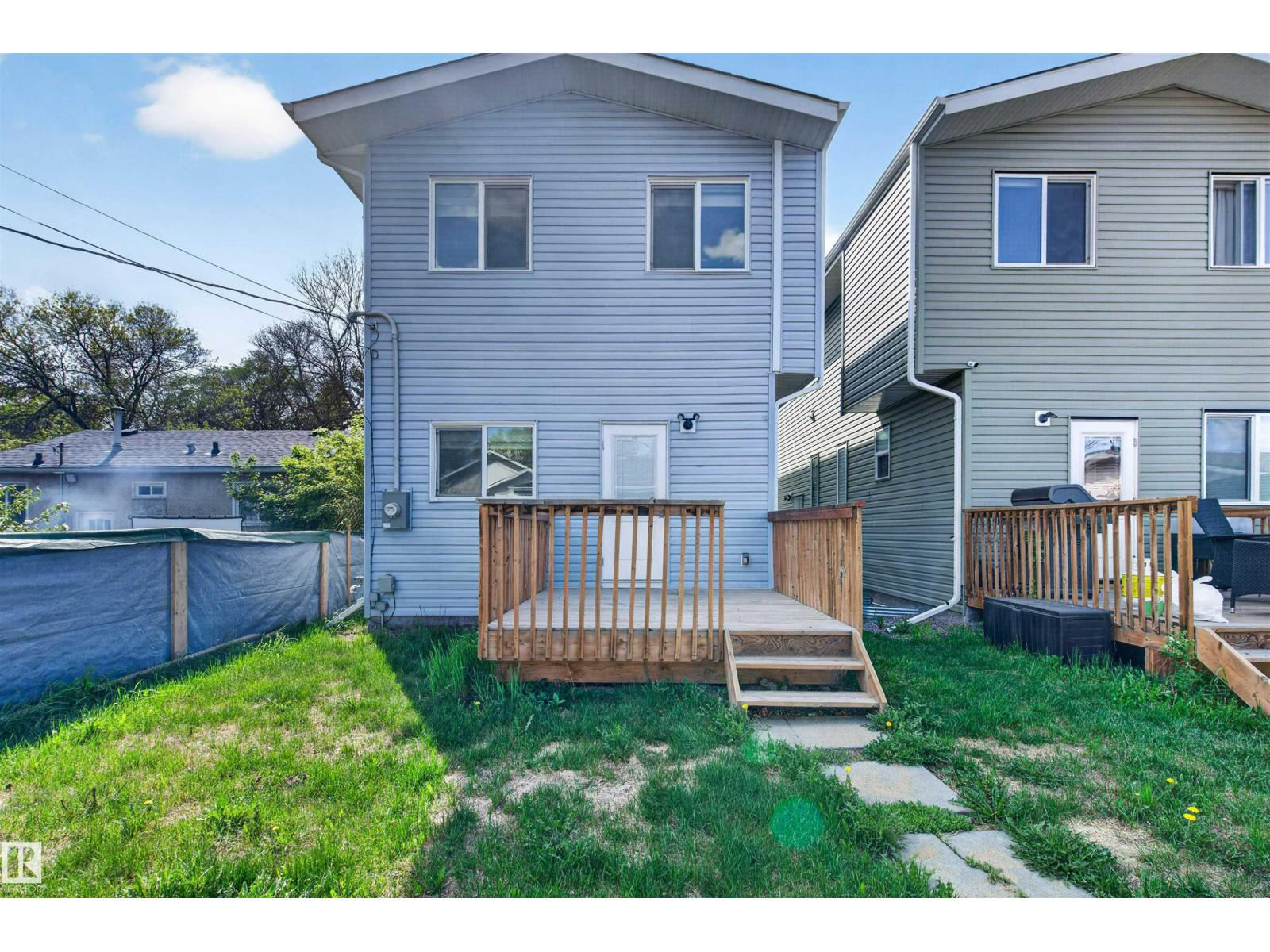 12029 47 ST NW - 34