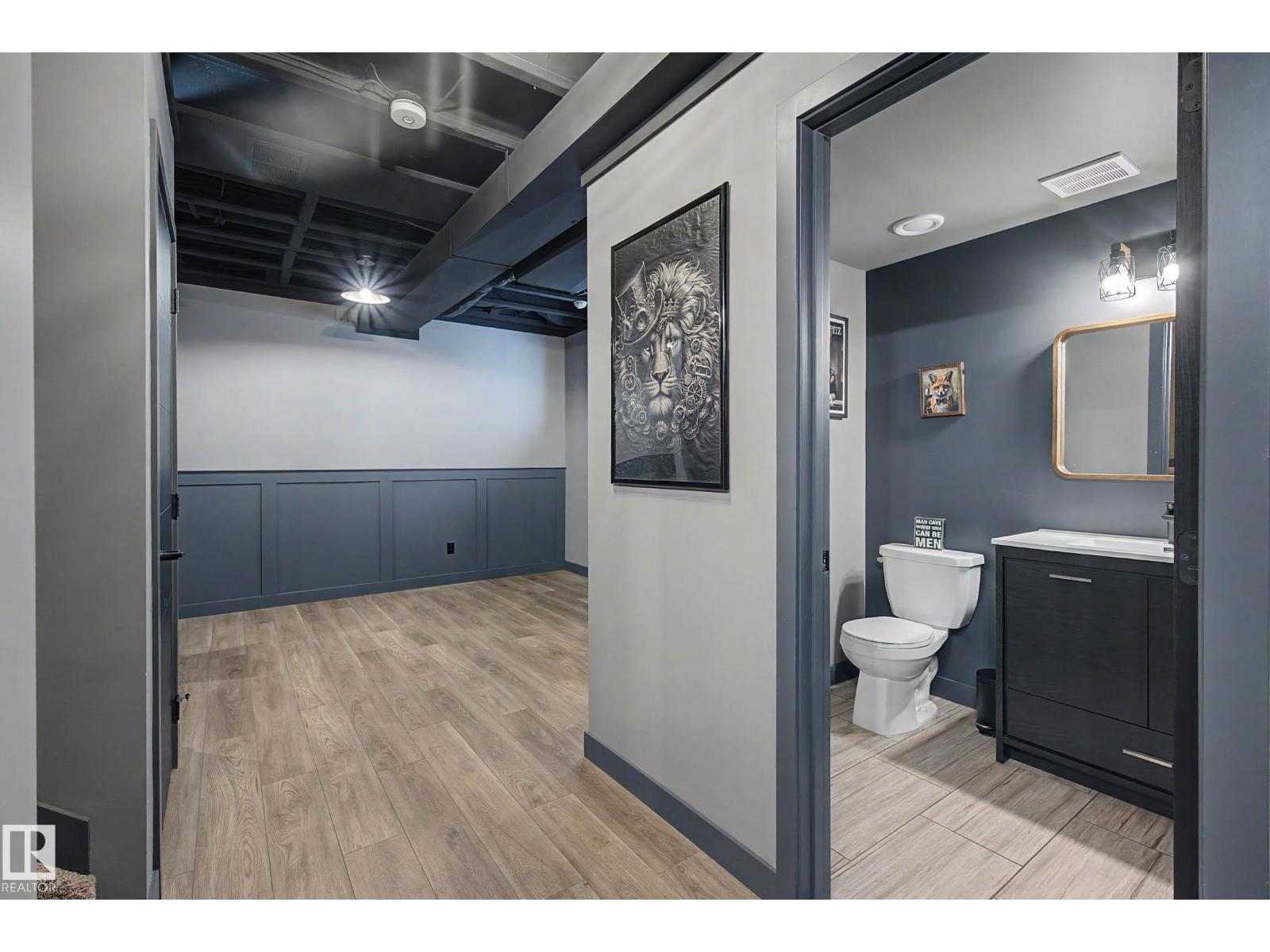 52 GILMORE WY — photo 26