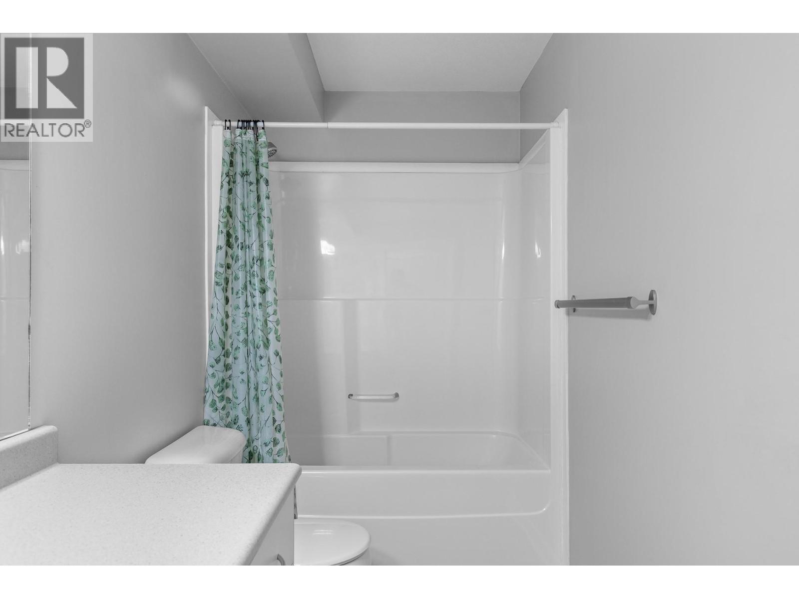 #105A 1475 Glenmore Road N - 19
