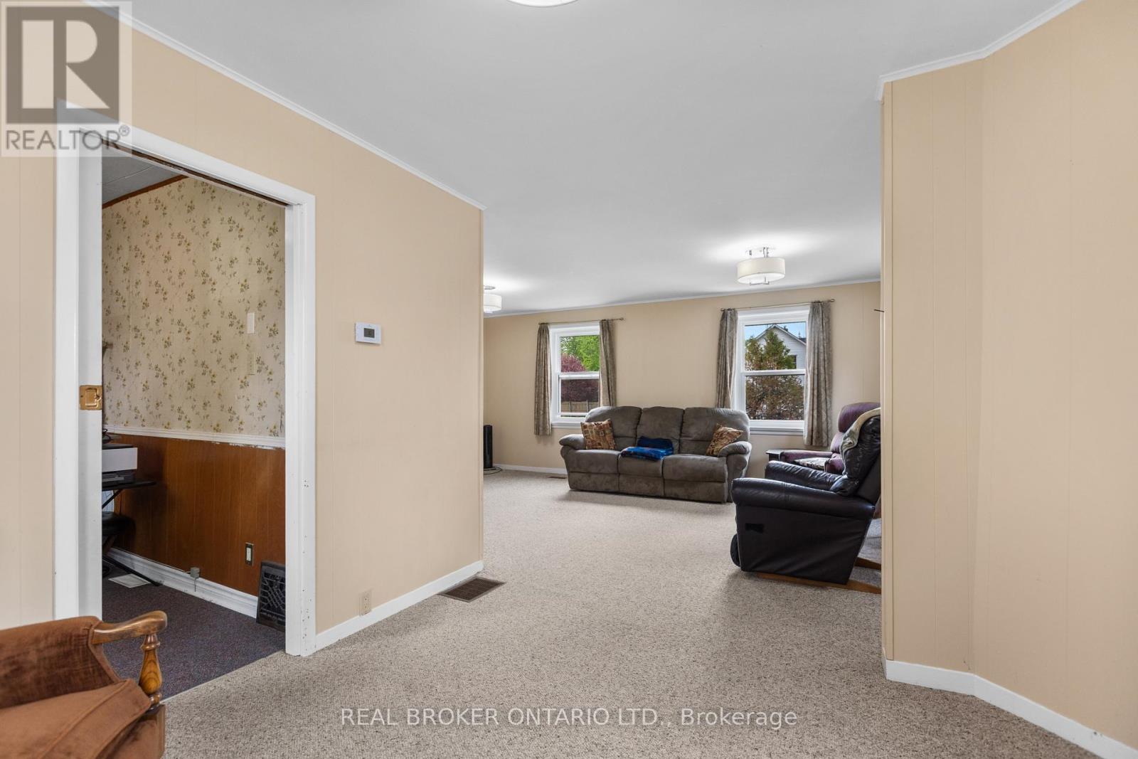 10531 KELSO STREET R.R.#2 STREET - 24