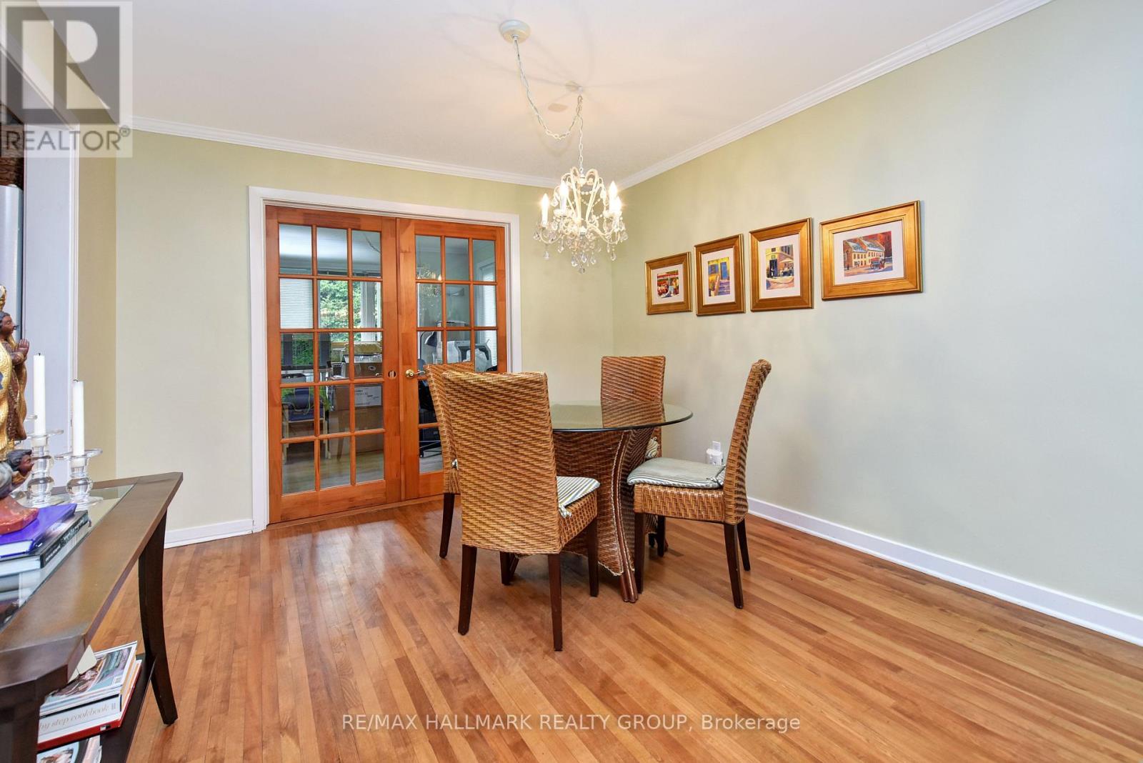 32 ARUNDEL AVENUE - 9