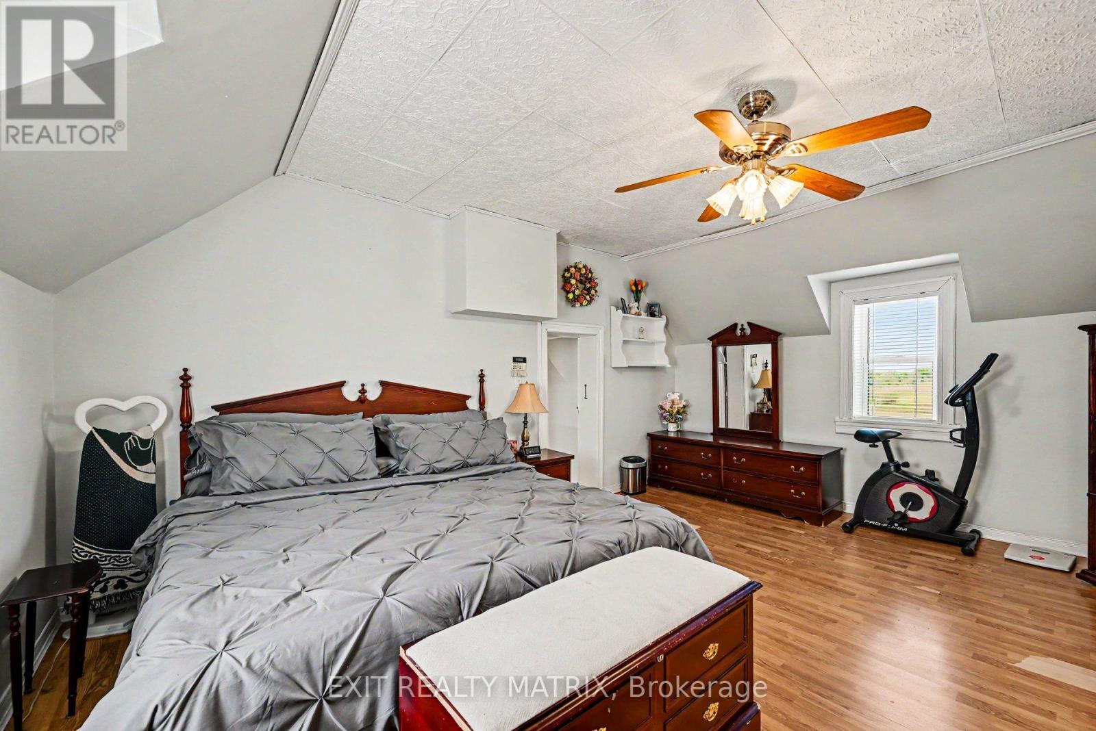 3198 138 HIGHWAY - 20