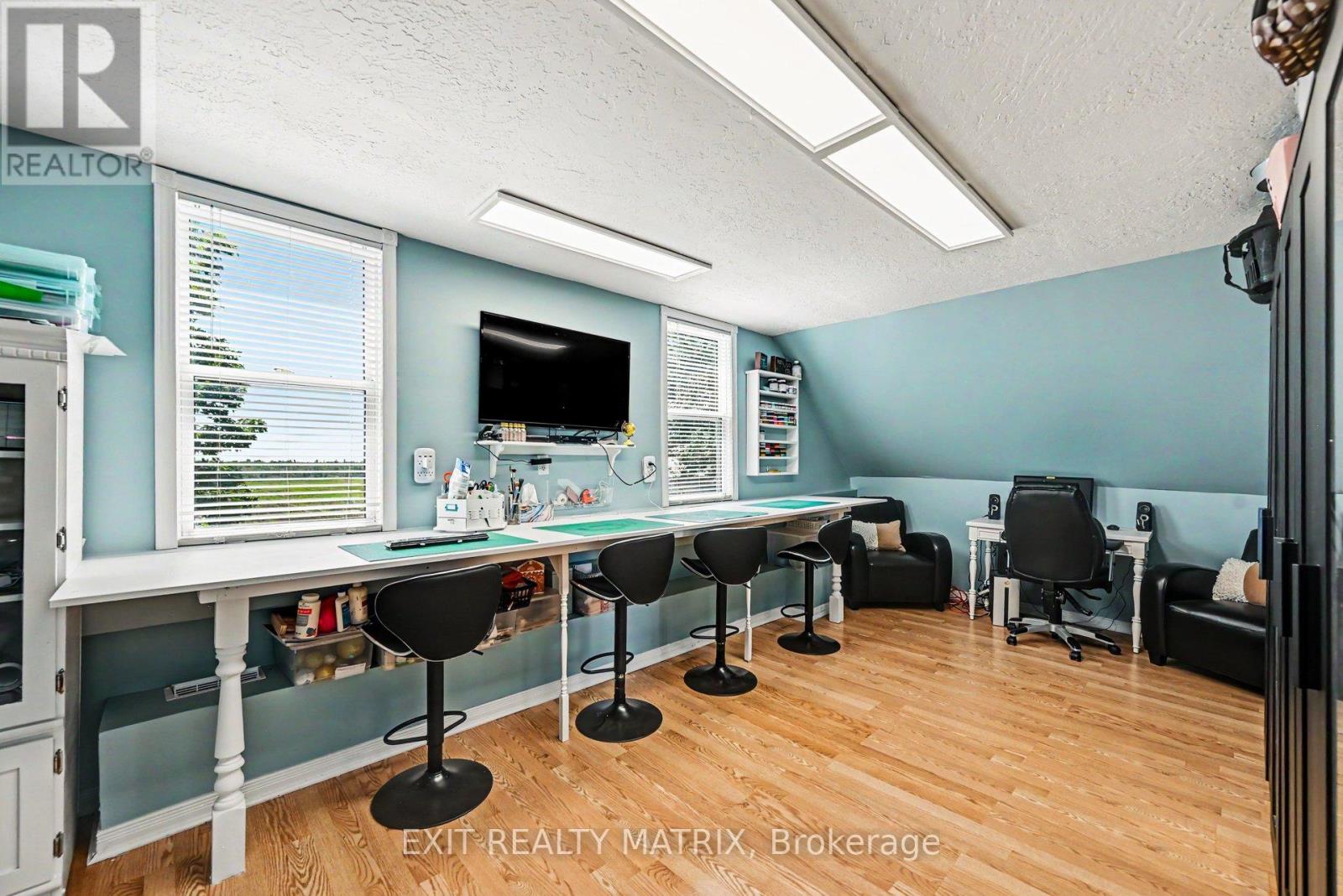 3198 138 HIGHWAY - 31