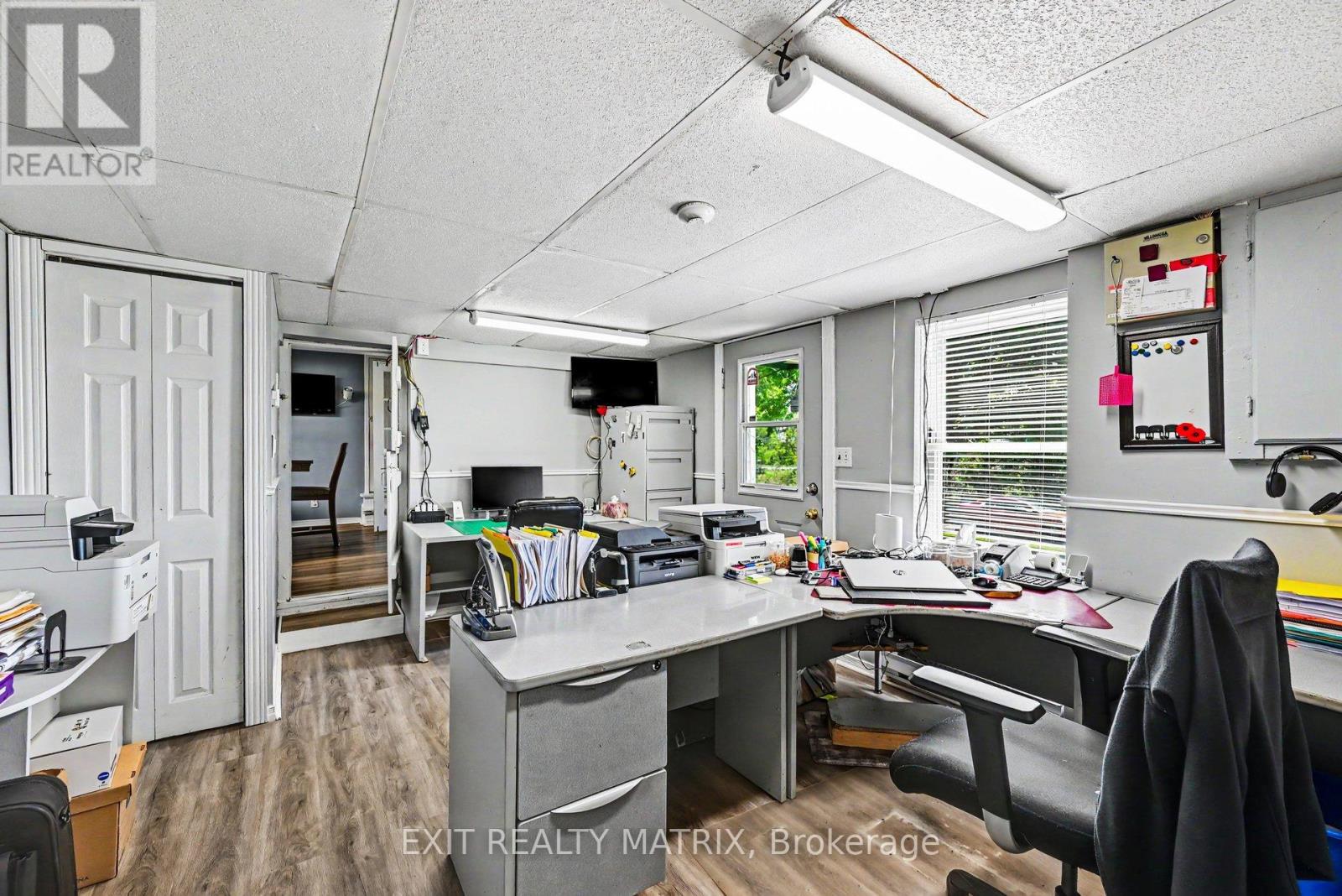 3198 138 HIGHWAY - 35