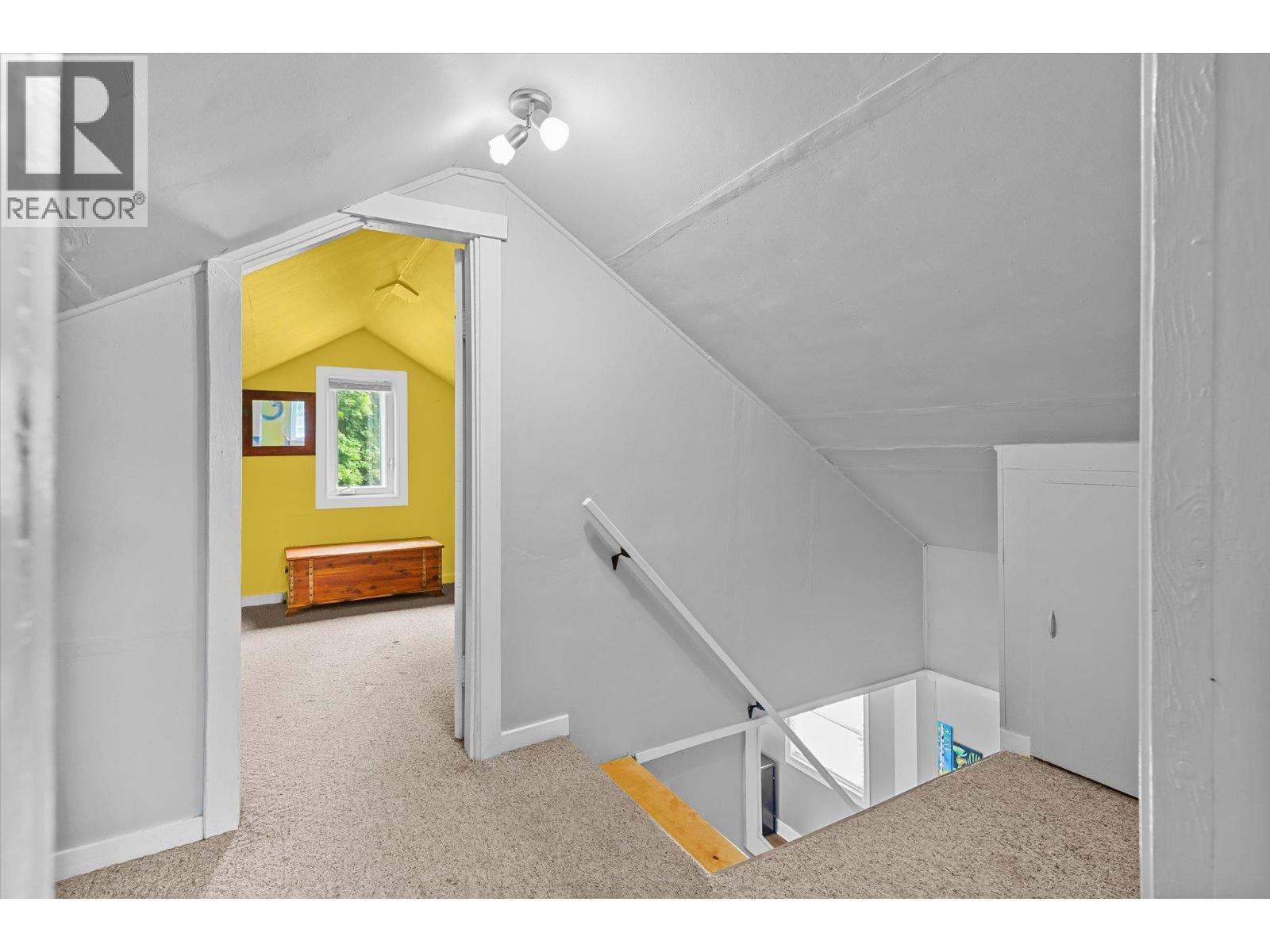 280 Mugford Road - 34