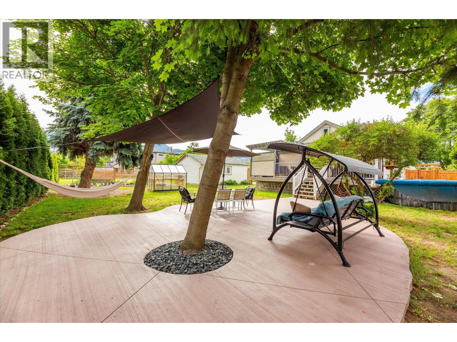 280 Mugford Road - 12