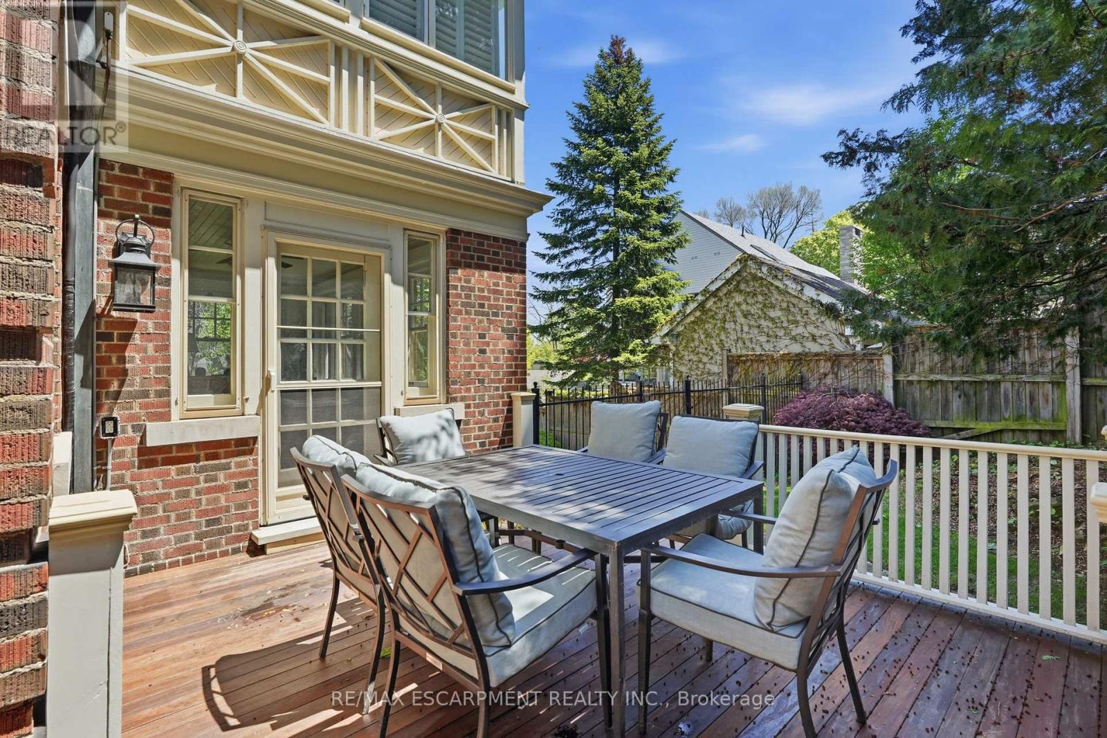 184 KING STREET - 41