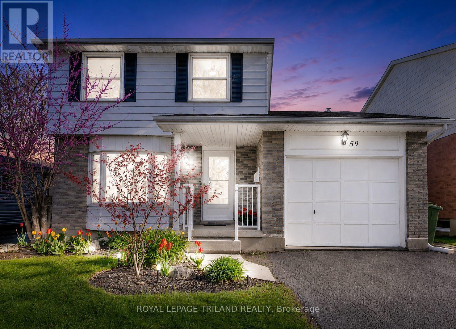 59 VANIER PLACE - Image 2