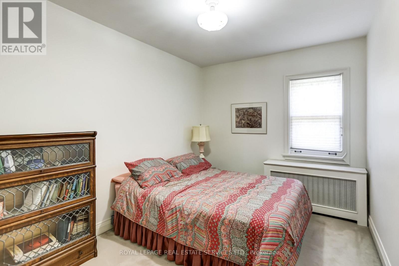24 TANAGER AVENUE - 15