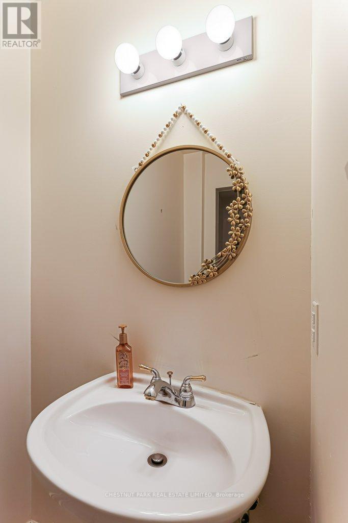 76 DAVISVILLE AVENUE - 27