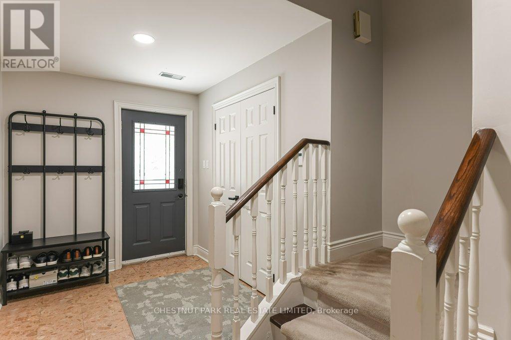 76 DAVISVILLE AVENUE - 4
