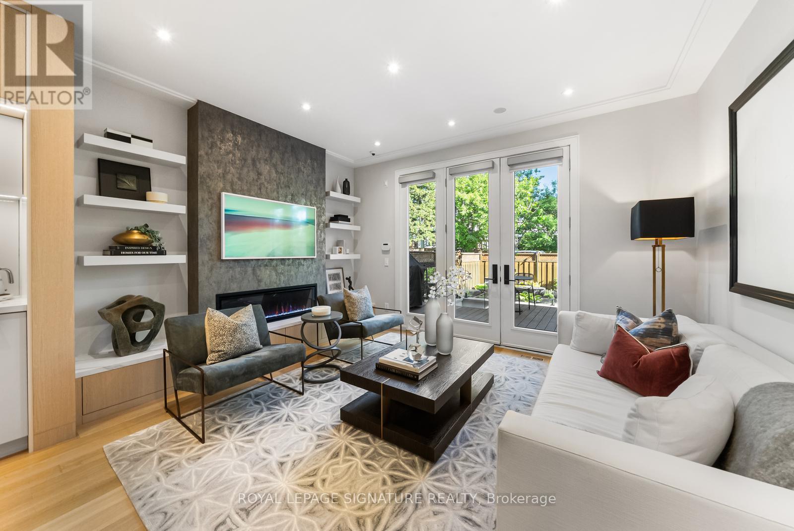 588 WOBURN AVENUE - 14