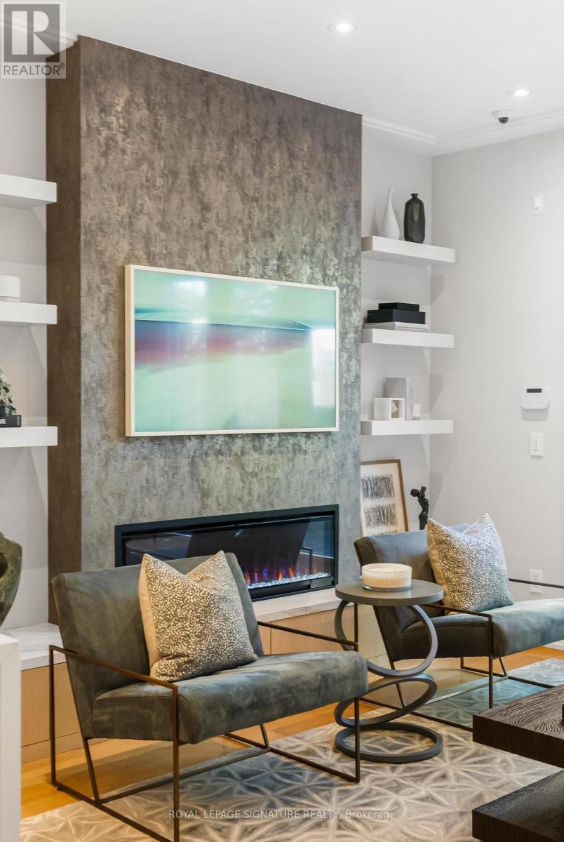 588 WOBURN AVENUE - 15