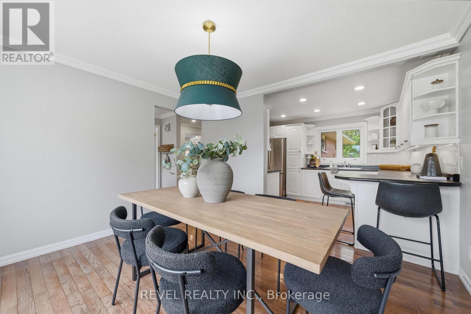 39 ANSTEAD CRESCENT - 10