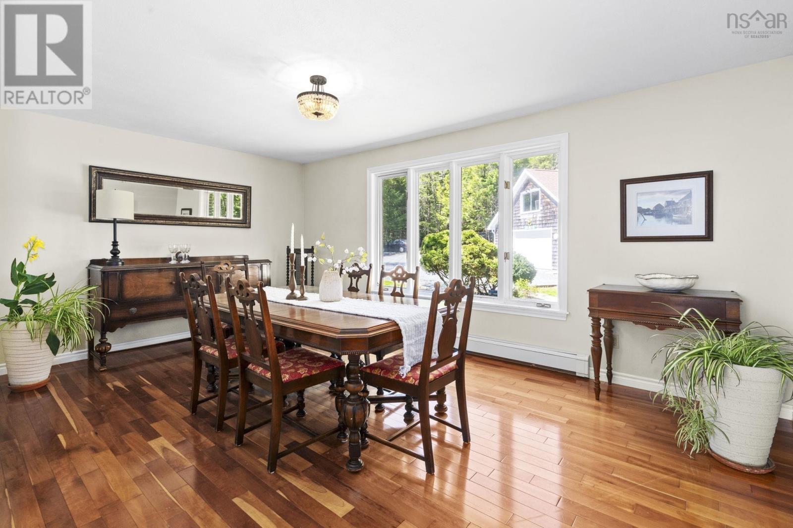 1415 Myra Road - 14