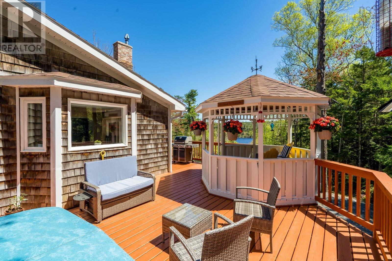 1415 Myra Road - 35