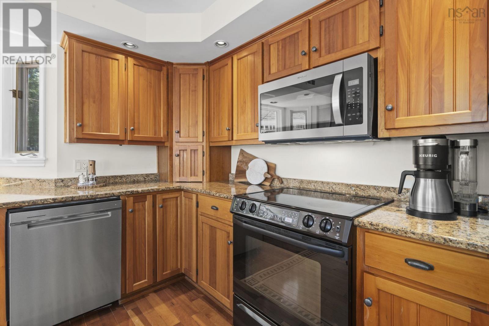 1415 Myra Road - 13