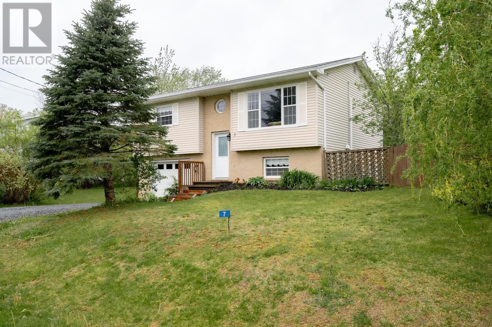 Property photo of 7 Daun Avenue