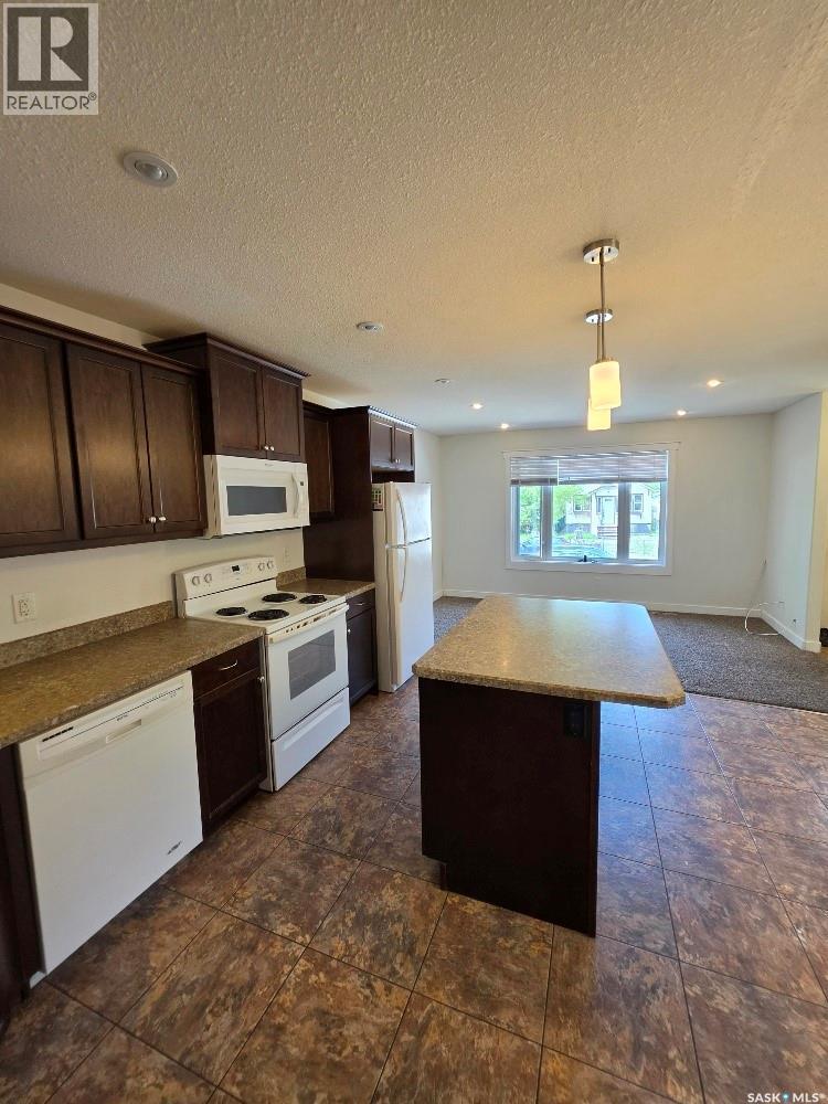 2067 Broder STREET - 7