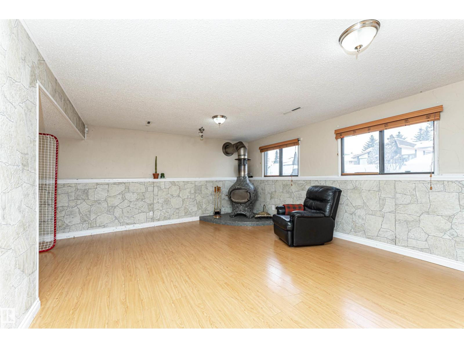16331 119 ST NW NW - 39