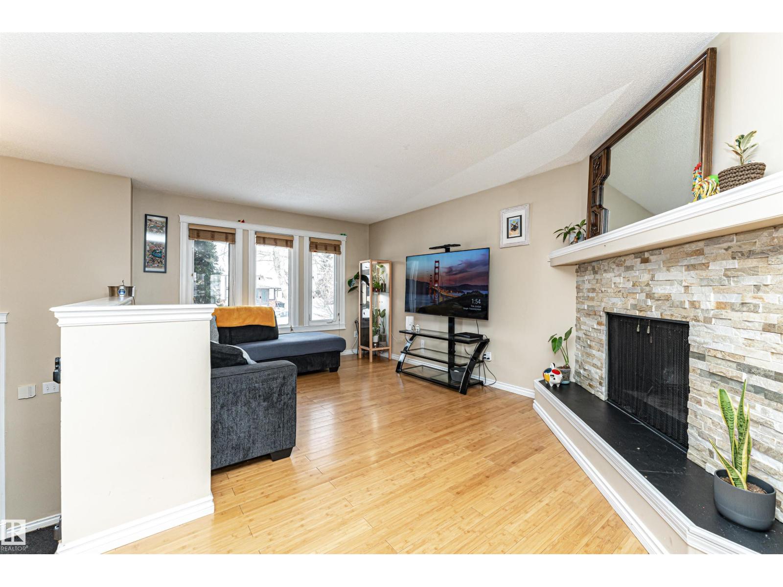 16331 119 ST NW NW - 11