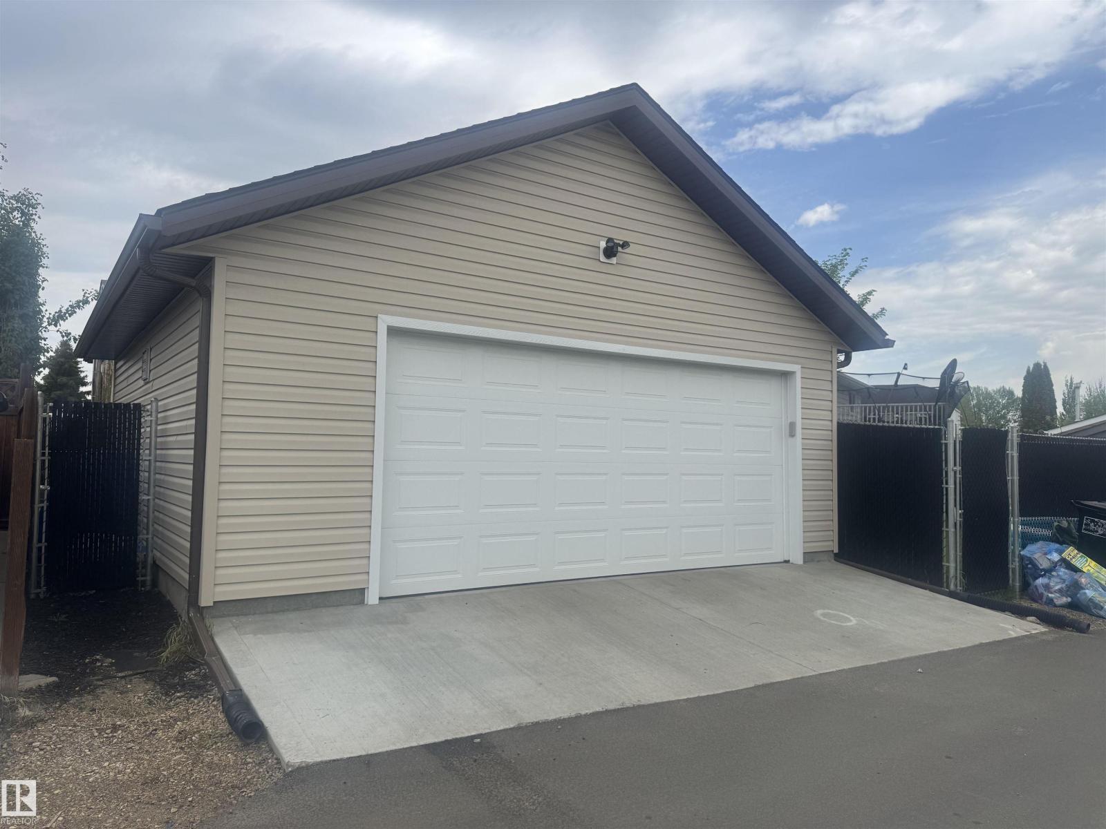 16331 119 ST NW NW - 50
