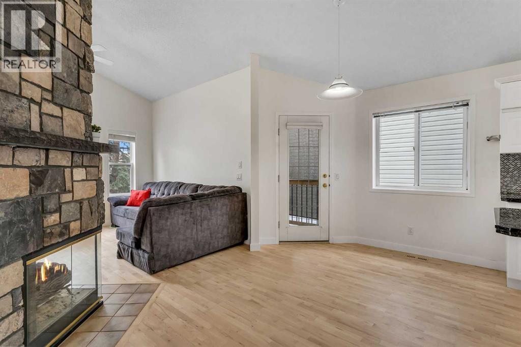 44 Douglas Glen Crescent SE - 21