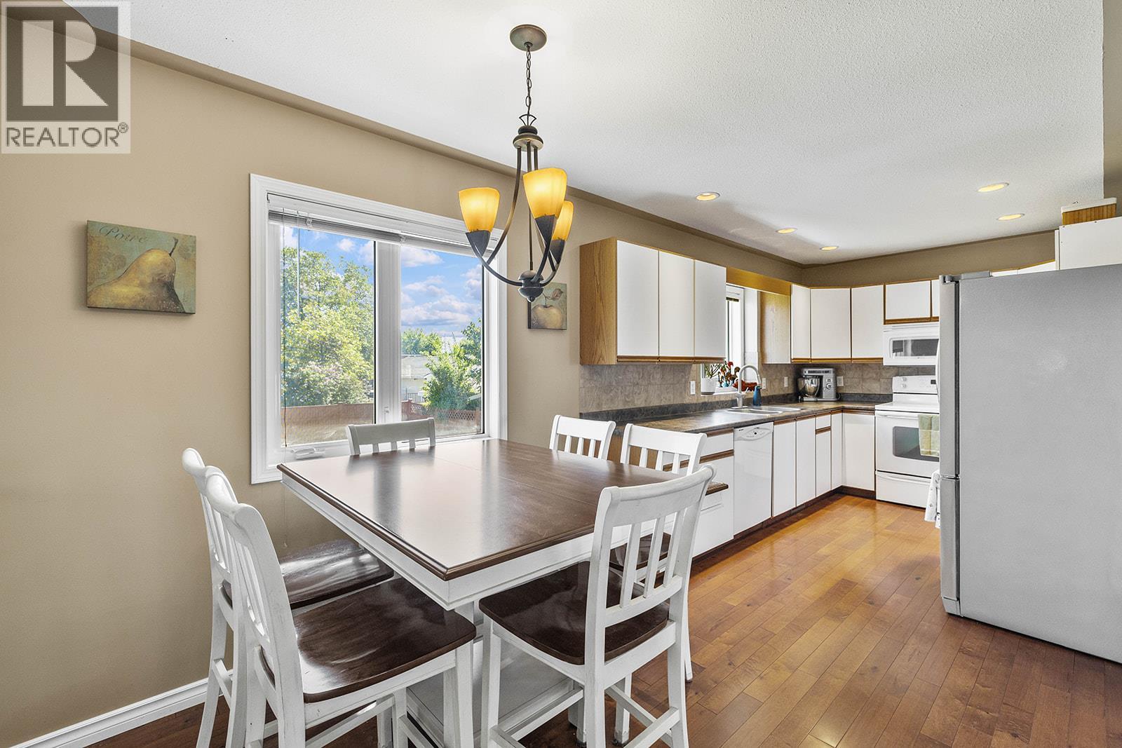 985 Guisachan Road - 8
