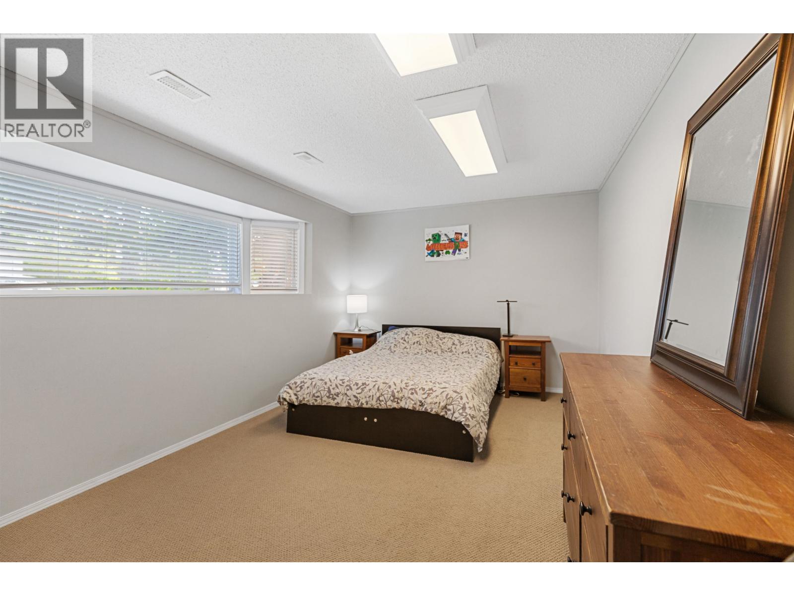 8264 ST JOHN CRESCENT - 30